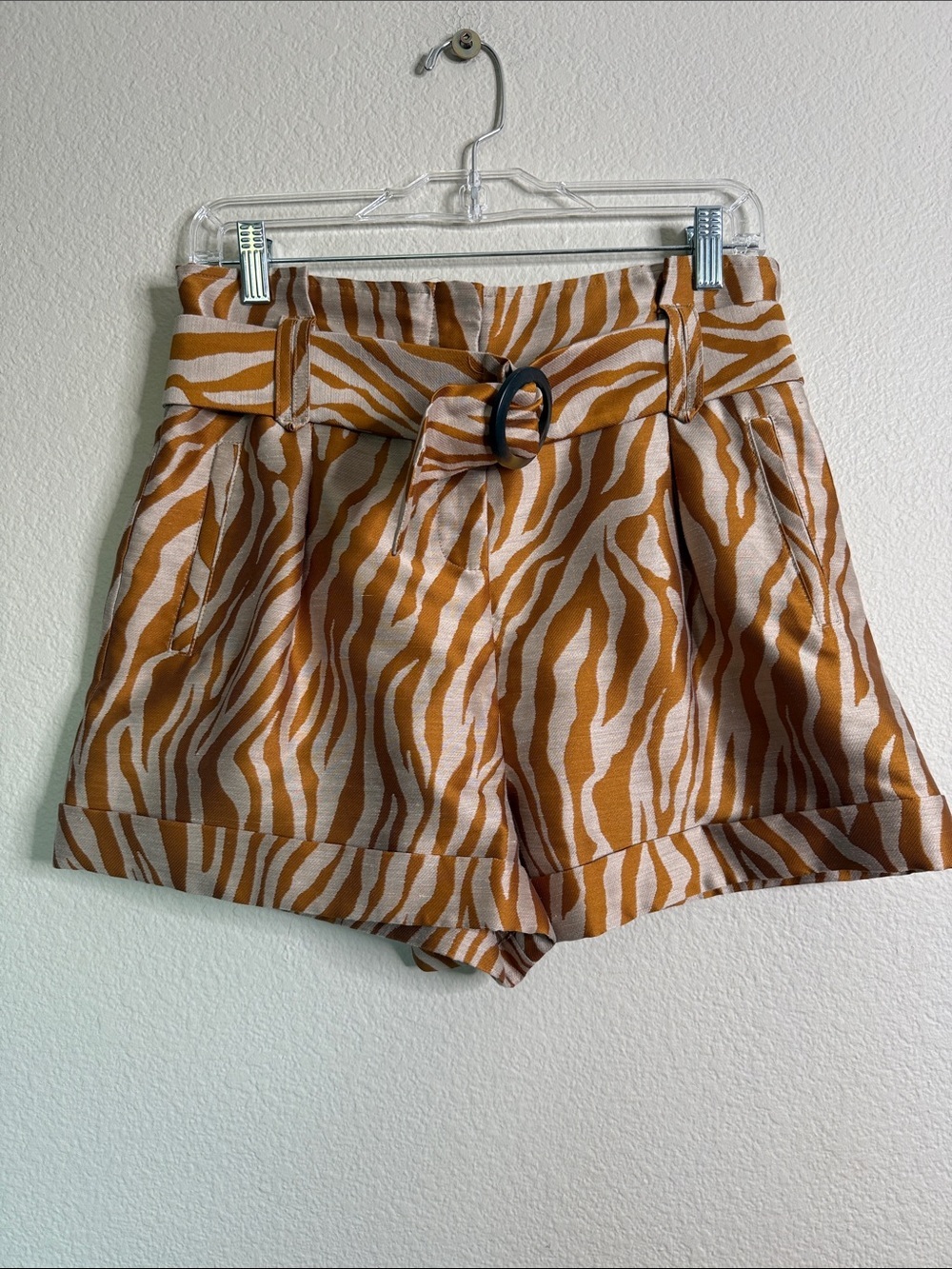 Sezane Rome shorts High-Waist Zebra Print Paperbag Shorts - Camel/White